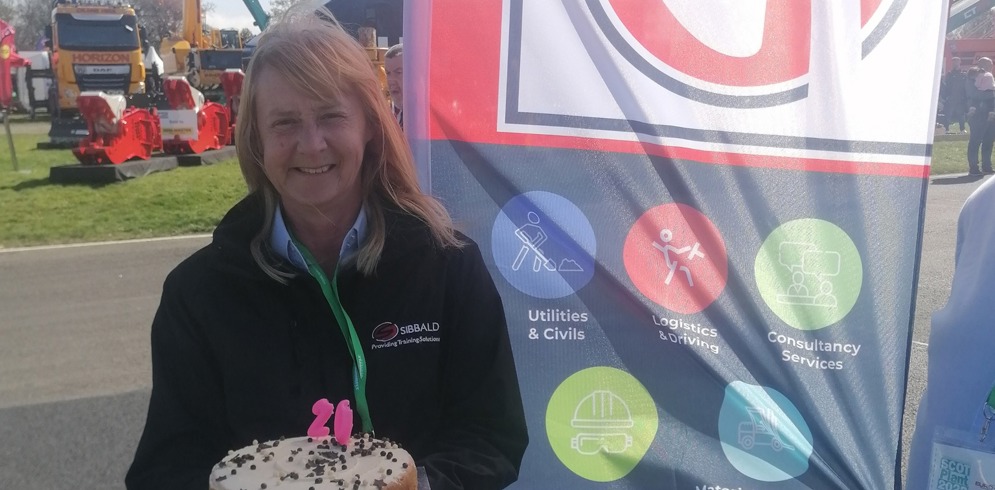 Brenda Celebrates 20years at Sibbald